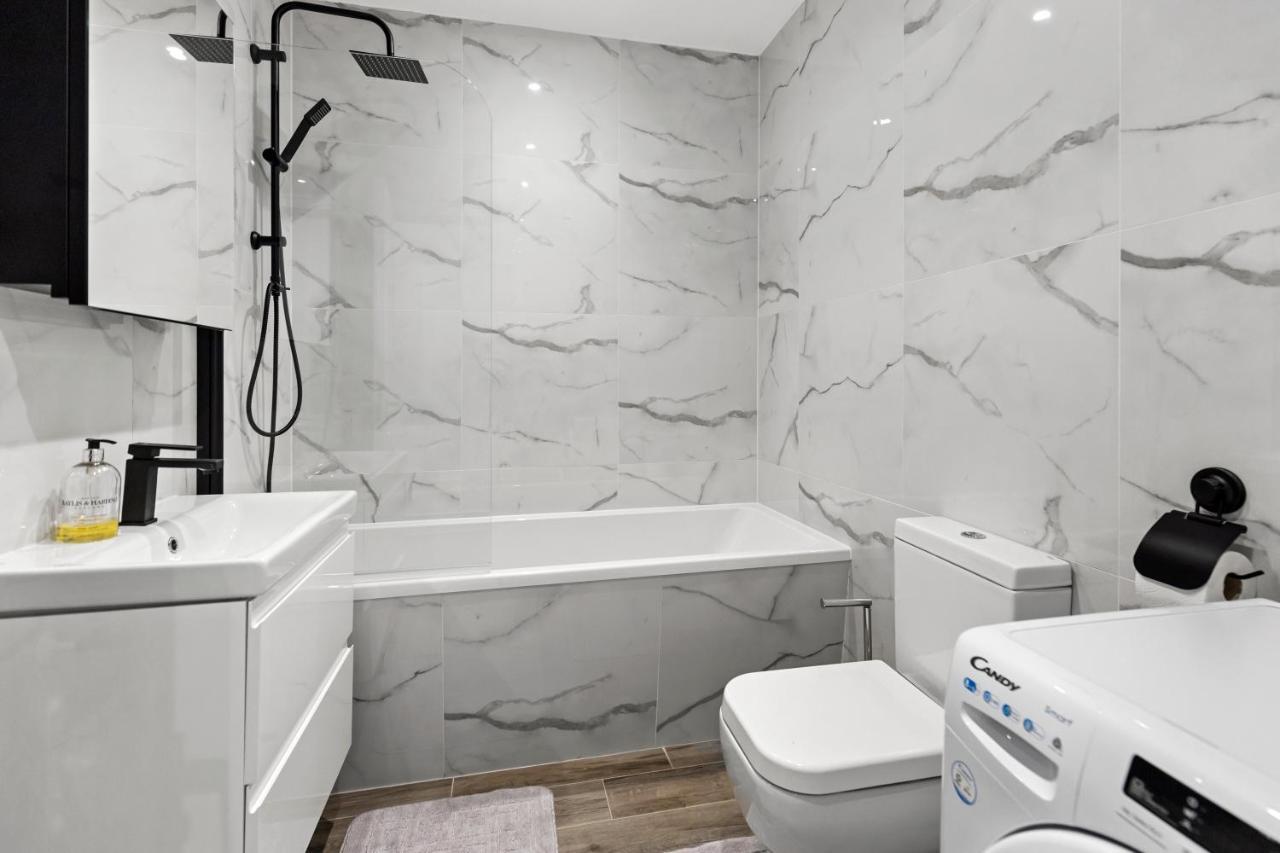 The Hyde Star London Vivian Avenue 2-Bed Retreat With Garden 아파트 외부 사진